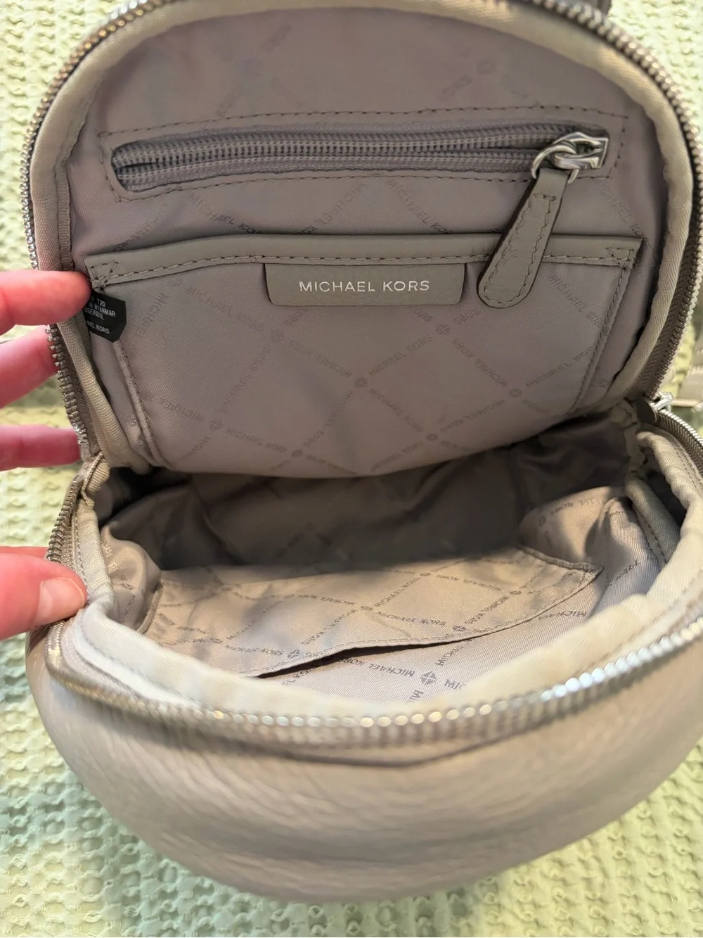 Michael Kors compact michael